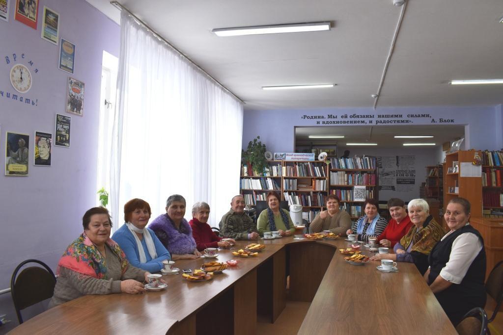 Фольклорные посиделки «Гуляй, народ, Масленица идет»